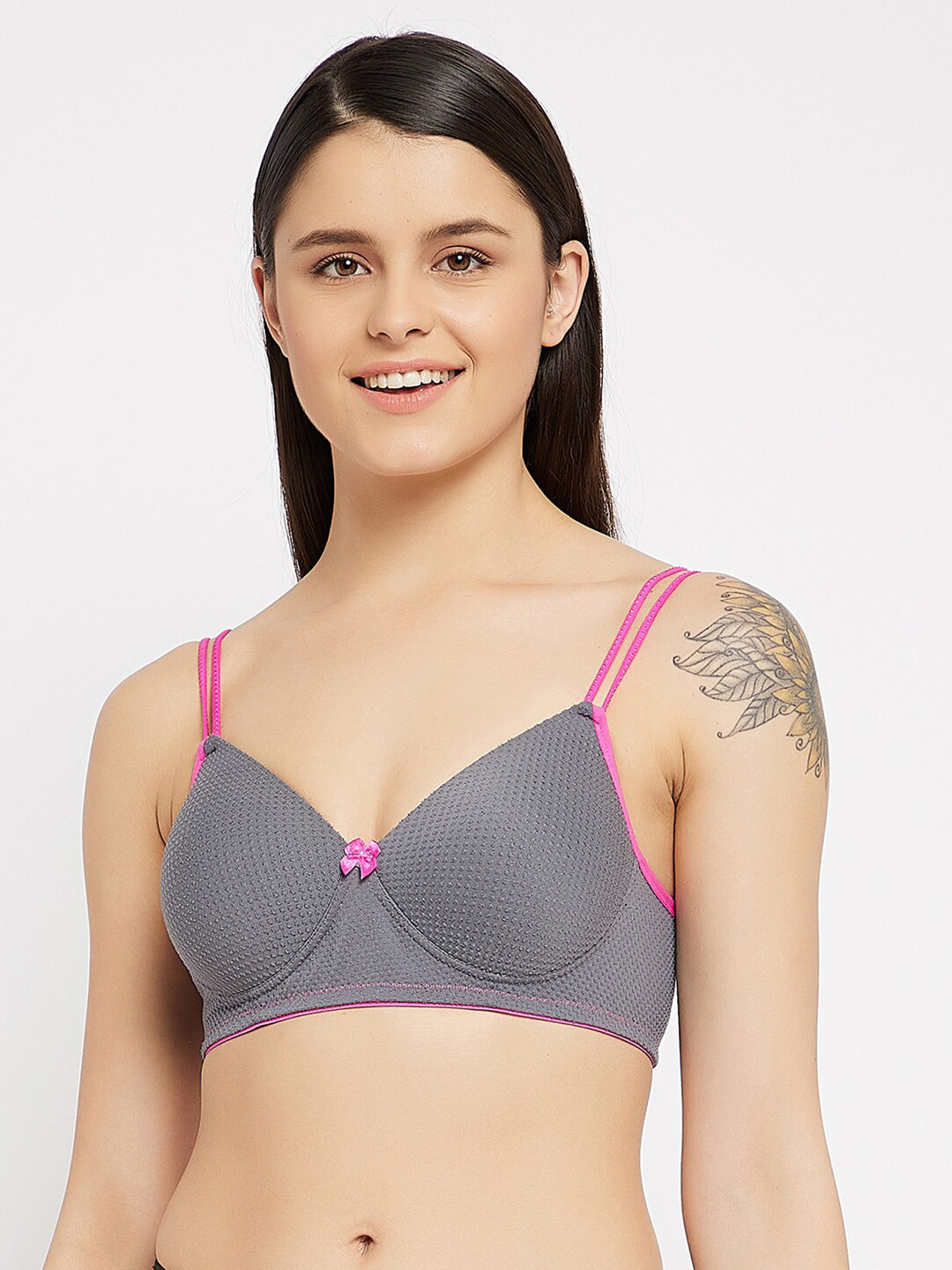 Clovia Grey & Pink Self Design T-shirt Bra Lightly Padded Non-Wired Full Coverage
Clovia Grey & Pink Self Design T-shirt Bra Lightly Padded Non-Wired Full Coverage