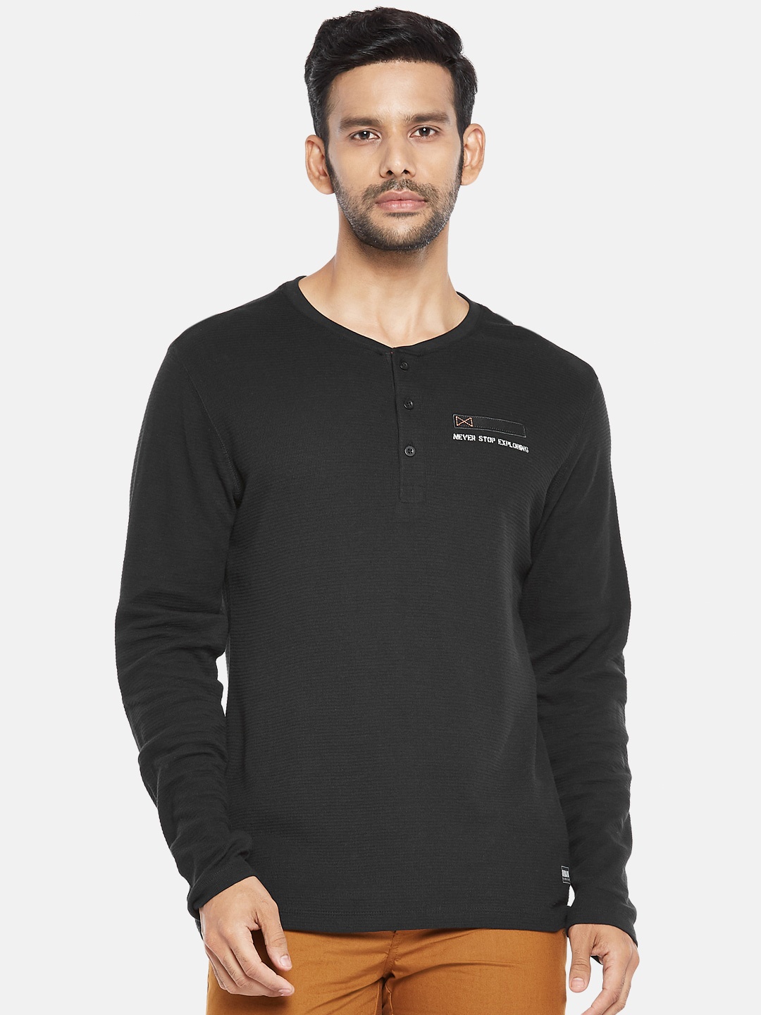 Urban Ranger by Pantaloons Men Black Henley Neck Pure Cotton Slim Fit Pure Cotton T-shirt
Urban Ranger by Pantaloons Men Black Henley Neck Pure Cotton Slim Fit Pure Cotton T-shirt