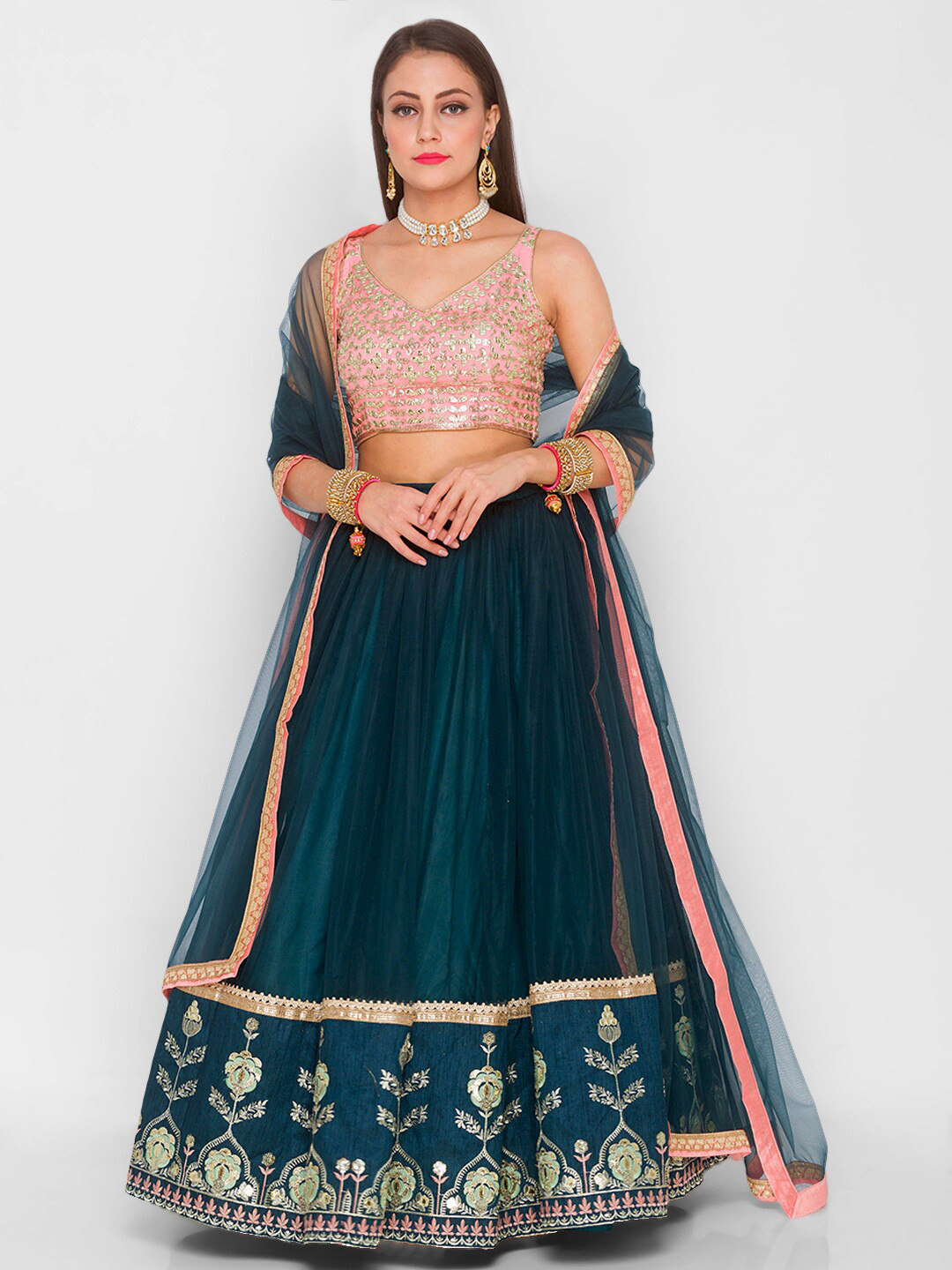 6Y COLLECTIVE Green & Pink Embroidered Semi-Stitched Lehenga & Blouse With Dupatta
6Y COLLECTIVE Green & Pink Embroidered Semi-Stitched Lehenga & Blouse With Dupatta