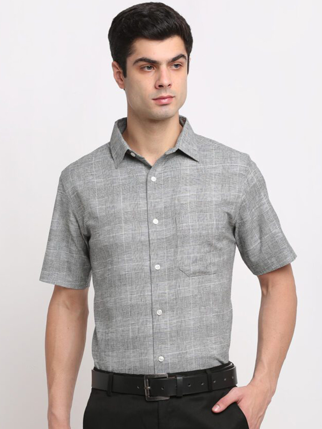 FINNOY Men Grey Opaque Casual Shirt
FINNOY Men Grey Opaque Casual Shirt