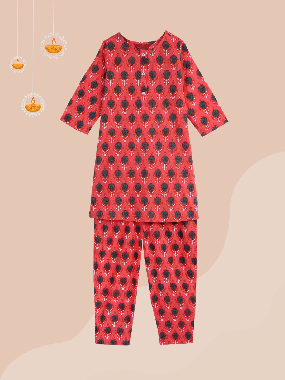 House of Pataudi Girls Red Ethnic Motifs Printed Regular Pure Cotton Kurti with Pyjamas
House of Pataudi Girls Red Ethnic Motifs Printed Regular Pure Cotton Kurti with Pyjamas