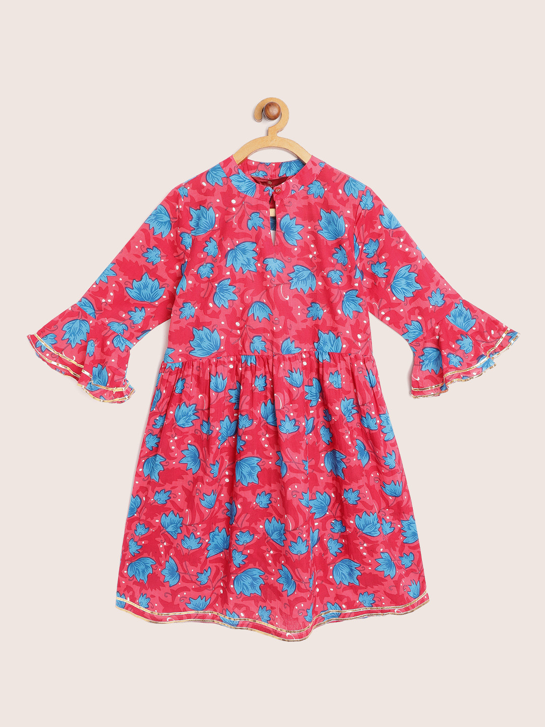 House of Pataudi Girls Coral Red & Blue Pure Cotton Ethnic Printed Rozana A-Line Kurta
House of Pataudi Girls Coral Red & Blue Pure Cotton Ethnic Printed Rozana A-Line Kurta
