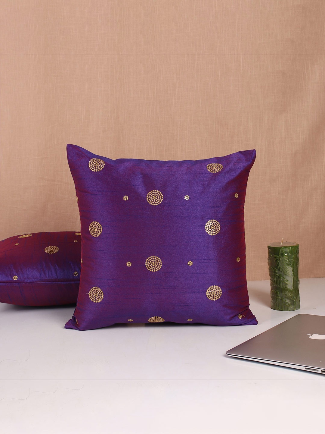 Molcha Set Of 5 Violet & Gold-Toned Ethnic Motifs Sequin Embroidered Square Cushion Covers
Molcha Set Of 5 Violet & Gold-Toned Ethnic Motifs Sequin Embroidered Square Cushion Covers