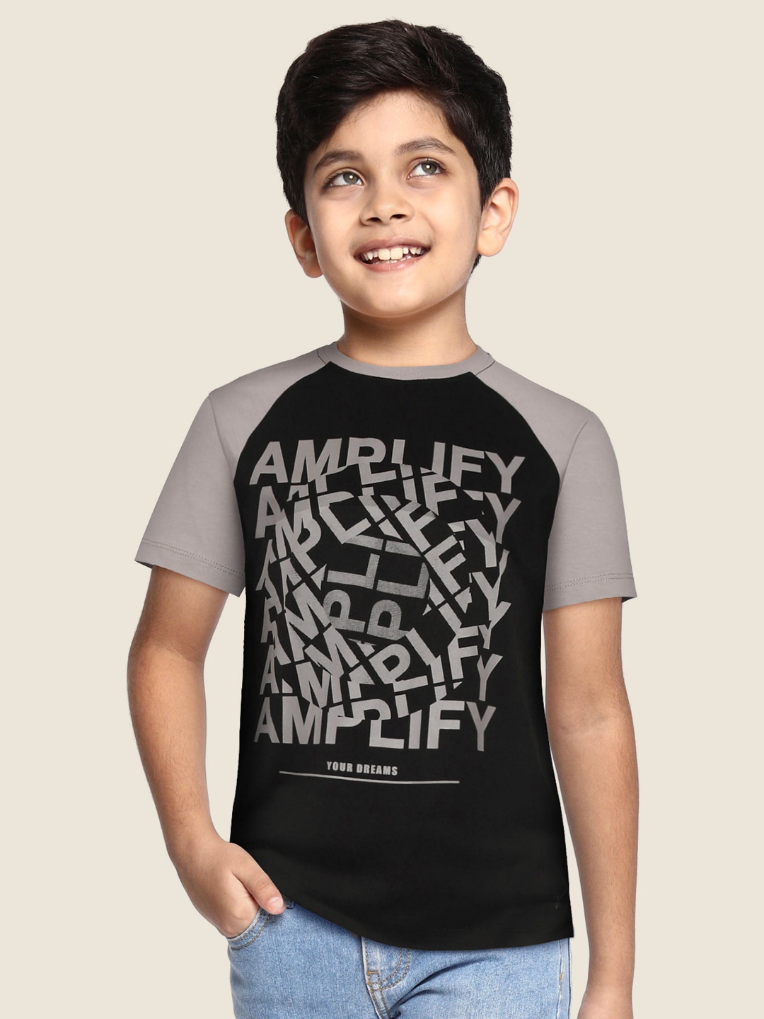 HRX by Hrithik Roshan U-17 Lifestyle Boys Jet Black Cotton Bio-Wash Typography Tshirts
HRX by Hrithik Roshan U-17 Lifestyle Boys Jet Black Cotton Bio-Wash Typography Tshirts