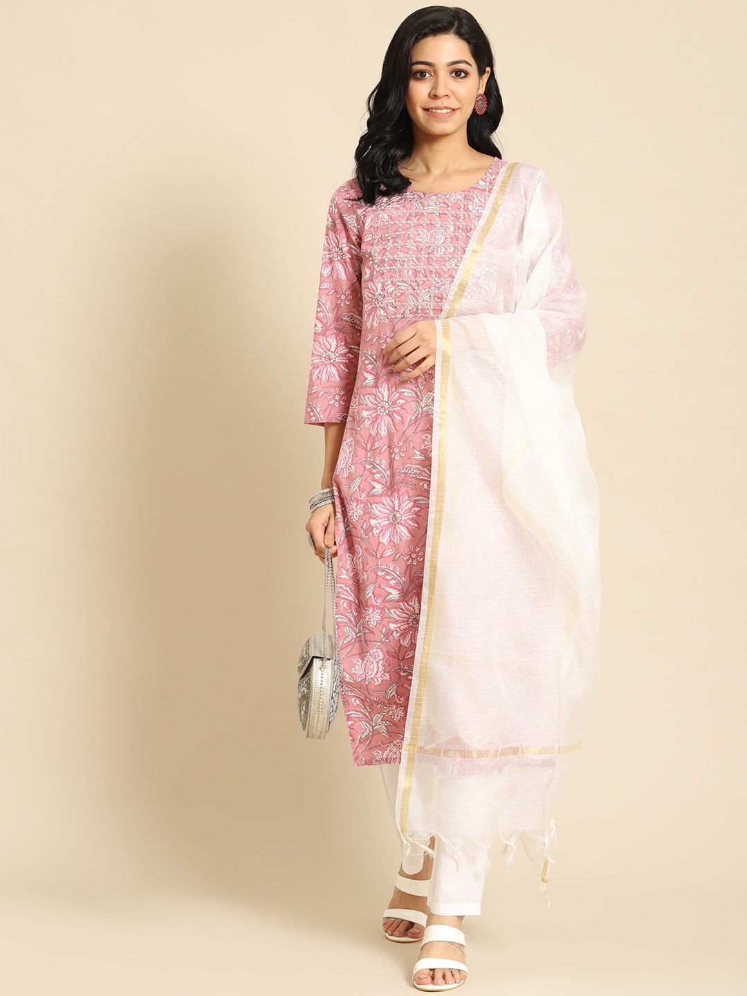 Prakrti Women Pink Floral Printed Regular Pure Cotton Kurta with Trousers & With Dupatta
Prakrti Women Pink Floral Printed Regular Pure Cotton Kurta with Trousers & With Dupatta