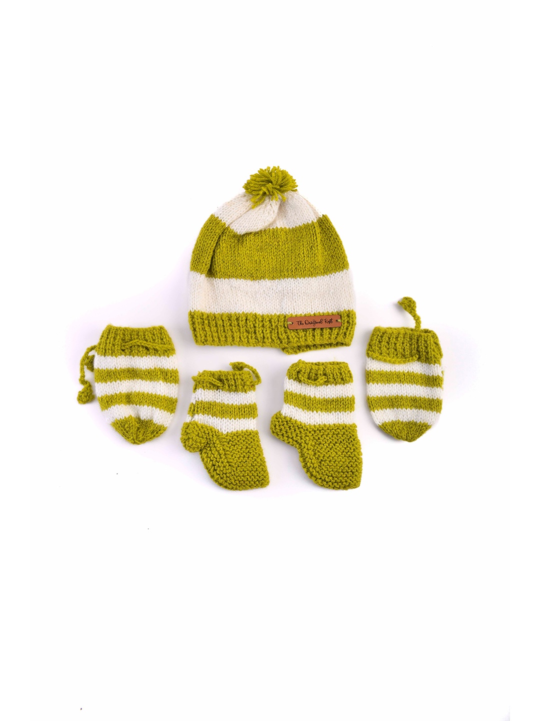 The Original Knit Unisex Kids Handmade Green & Off White Beanie Booties & Mittens Set
The Original Knit Unisex Kids Handmade Green & Off White Beanie Booties & Mittens Set