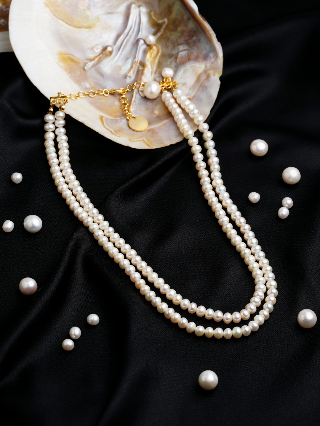Zaveri Pearls Off White Freshwater Button Pearls AAA+ Quality 2 Layers Necklace, Gold
Zaveri Pearls Off White Freshwater Button Pearls AAA+ Quality 2 Layers Necklace, Gold