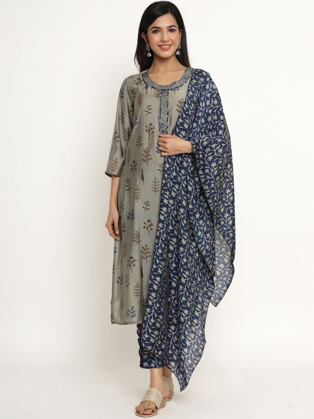 DIVYANK Women Grey Floral Embroidered Regular Sequinned Kurta with Trousers & With Dupatta
DIVYANK Women Grey Floral Embroidered Regular Sequinned Kurta with Trousers & With Dupatta