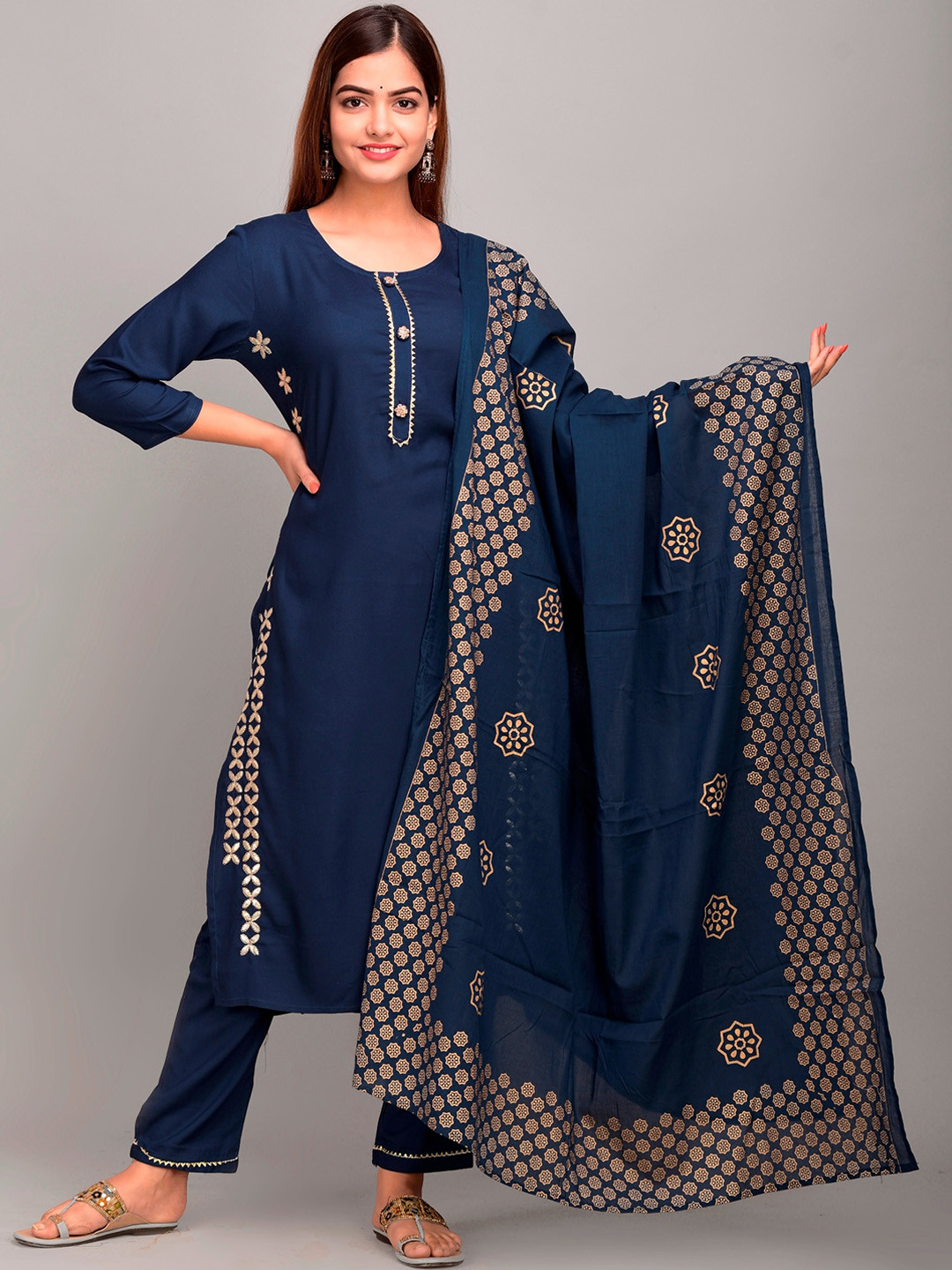 DIVYANK Women Navy Blue Floral Embroidered Regular Gotta Patti Kurta with Trousers & With Dupatta
DIVYANK Women Navy Blue Floral Embroidered Regular Gotta Patti Kurta with Trousers & With Dupatta