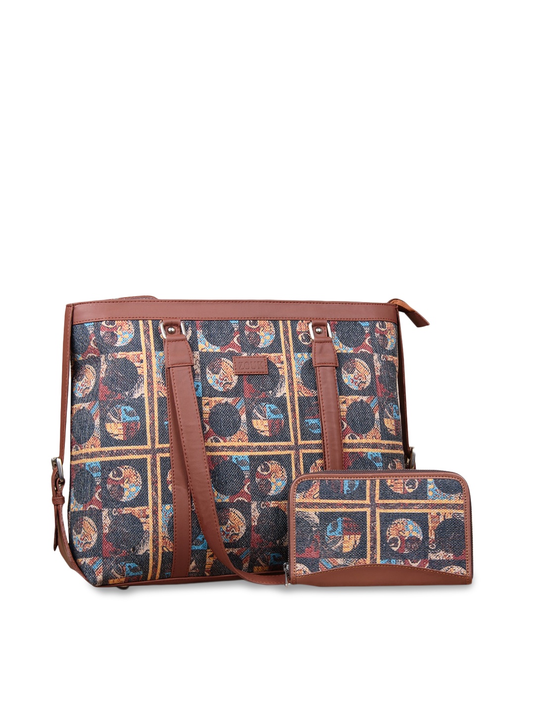 ZOUK Black & Brown Printed Vegan Leather Office Bag with Laptop Compartment & Chain Wallet
ZOUK Black & Brown Printed Vegan Leather Office Bag with Laptop Compartment & Chain Wallet