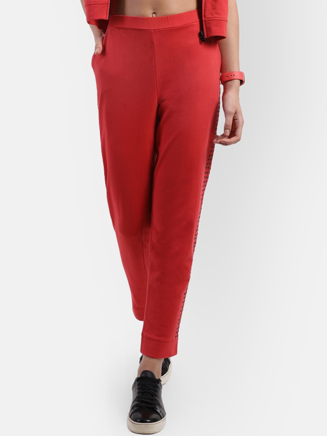 R26 Women Red Solid Cotton Track Pants