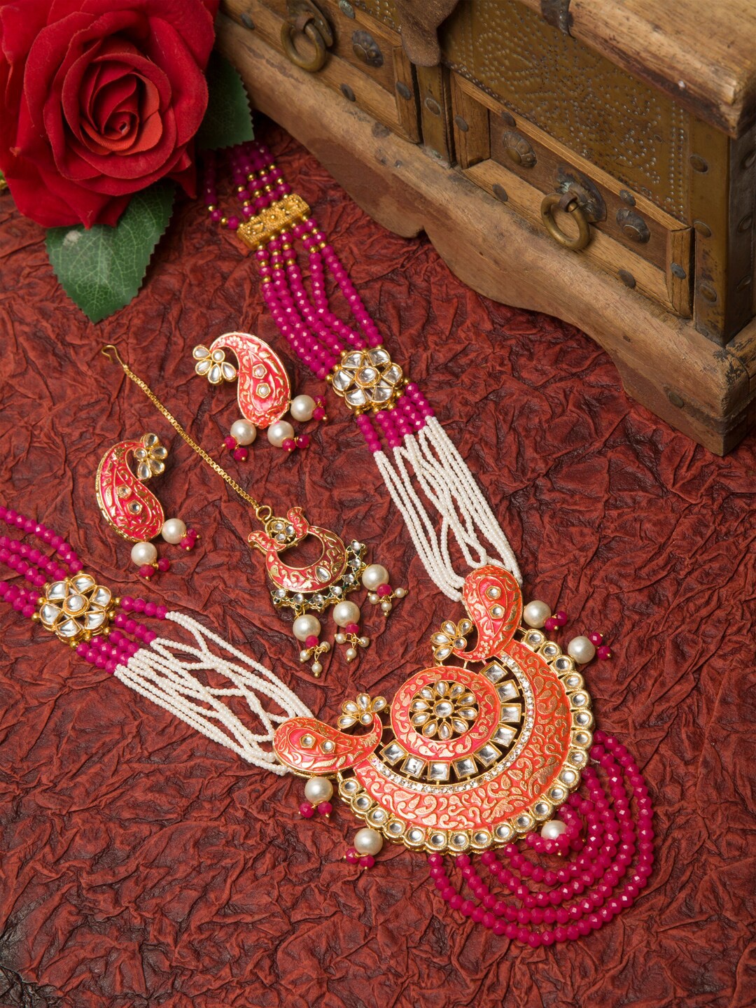 MoedbuilleGold Plated Pearls & Onyx Stones Studded Meenakari Work Jewellery Set, Gold
MoedbuilleGold Plated Pearls & Onyx Stones Studded Meenakari Work Jewellery Set, Gold