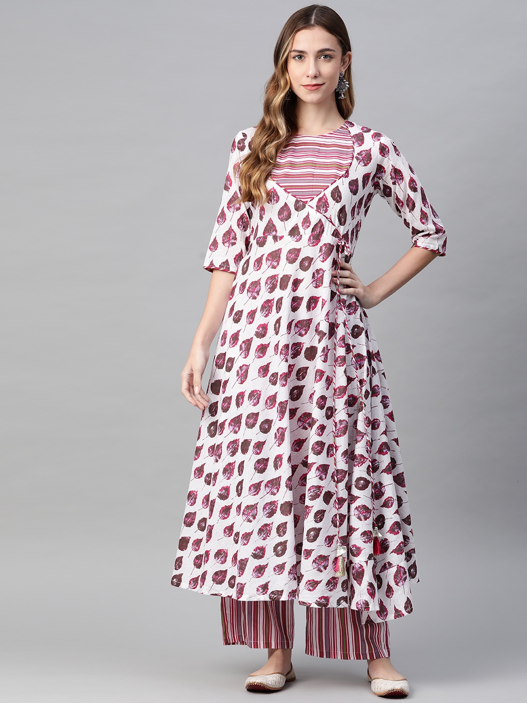 Laado - Pamper Yourself Women Purple Floral Printed Angrakha Pure Cotton Kurta with Palazzos
Laado - Pamper Yourself Women Purple Floral Printed Angrakha Pure Cotton Kurta with Palazzos