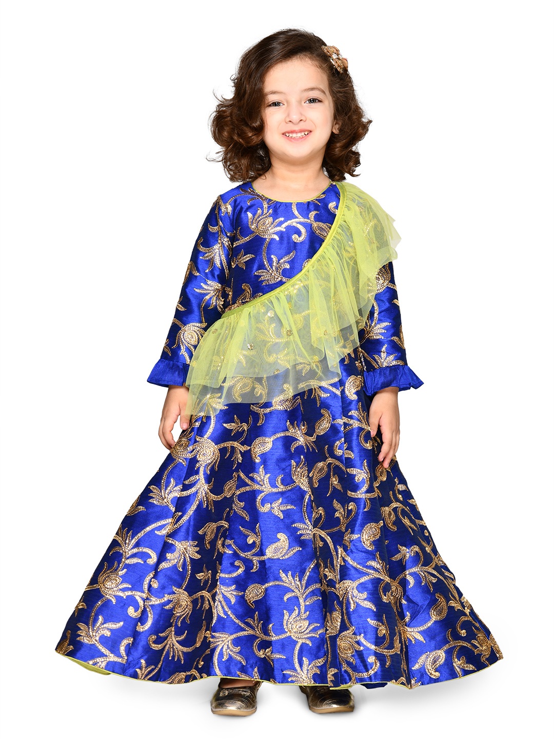 SAKA DESIGNS Girls Blue & Gold Floral Embroidered Jacquard Fit & Flare Dress With Dupatta
SAKA DESIGNS Girls Blue & Gold Floral Embroidered Jacquard Fit & Flare Dress With Dupatta
