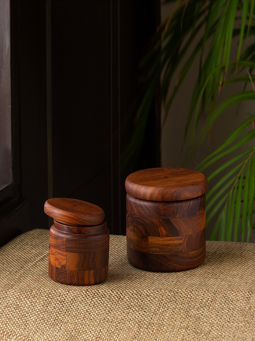 ExclusiveLane Set of 2 Woodland Wonders Wooden Kitchen Storage Jars With Lids 800 ml, Brown
ExclusiveLane Set of 2 Woodland Wonders Wooden Kitchen Storage Jars With Lids 800 ml, Brown