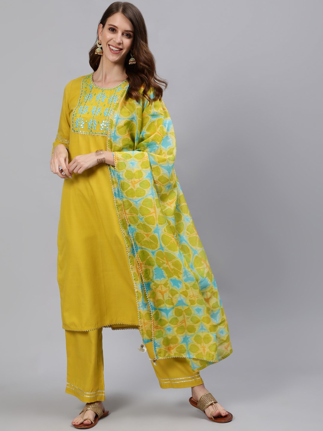 Jaipur Kurti Women Mustard Yellow Ethnic Motifs Embroidered Mirror Work Pure Cotton Kurta with Palazzos &
Jaipur Kurti Women Mustard Yellow Ethnic Motifs Embroidered Mirror Work Pure Cotton Kurta with Palazzos &