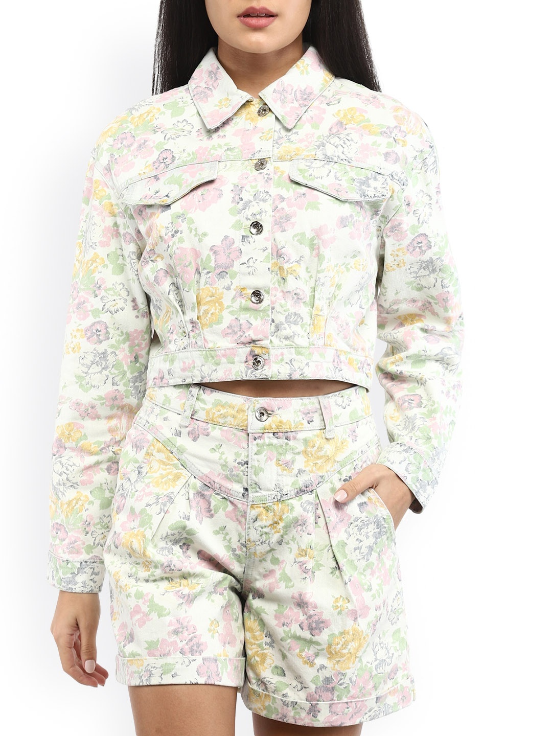 Rinascimento Women Cream-Coloured Floral Crop Tailored Jacket
