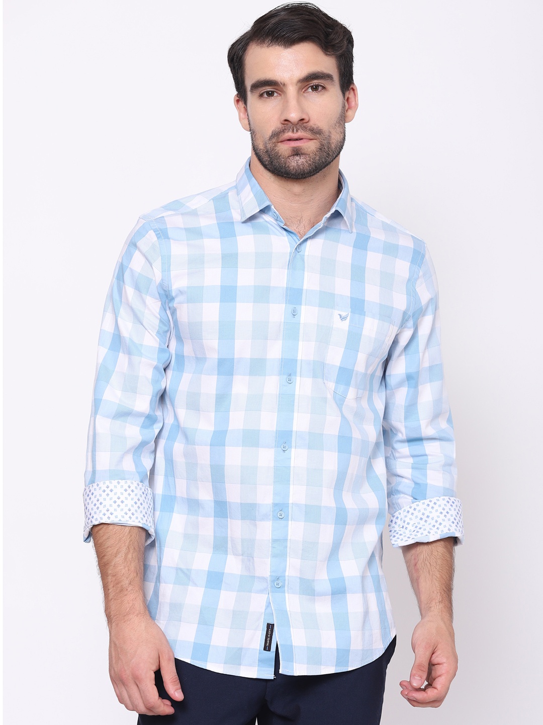 Blackberrys Men Blue & White India Slim Fit Gingham Checks Opaque Cotton Casual Shirt
Blackberrys Men Blue & White India Slim Fit Gingham Checks Opaque Cotton Casual Shirt