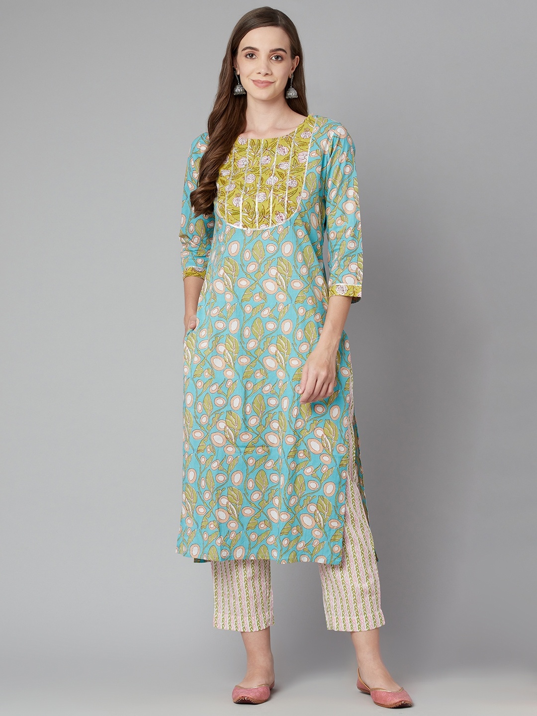 Divena Women Blue Floral Printed Regular Gotta Patti Pure Cotton Kurta with Trousers
Divena Women Blue Floral Printed Regular Gotta Patti Pure Cotton Kurta with Trousers