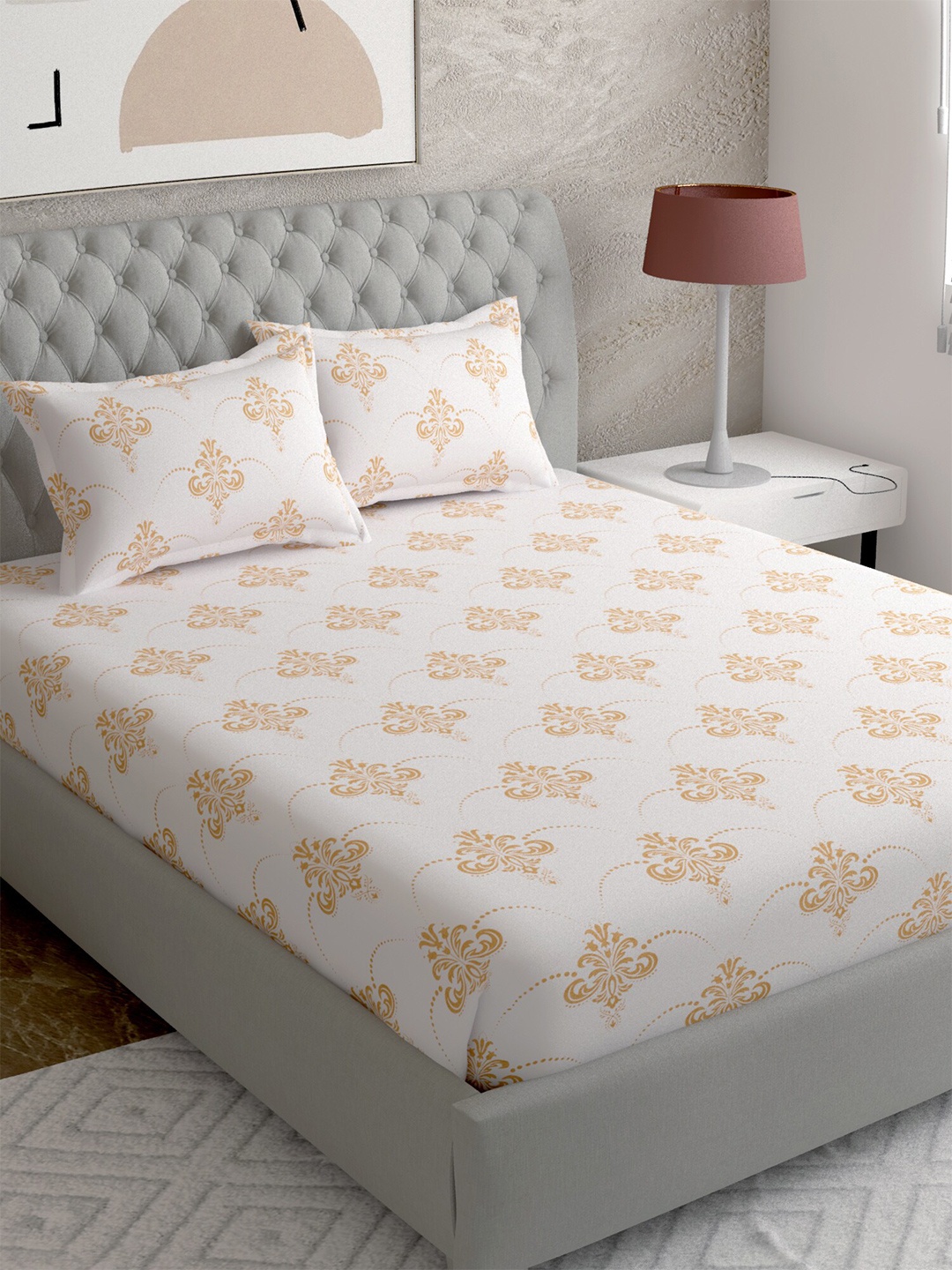 EverHOME White & Peach-Coloured 260 TC Cotton Queen Bedsheet & 2 Pillow Covers
EverHOME White & Peach-Coloured 260 TC Cotton Queen Bedsheet & 2 Pillow Covers