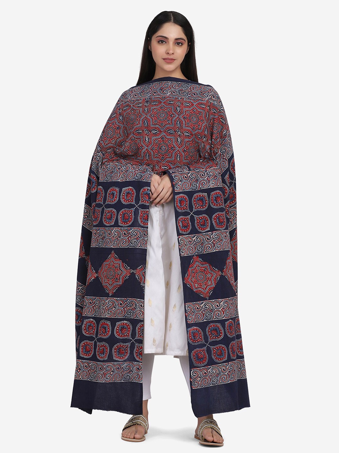 THE WEAVE TRAVELLER Black & Red Ethnic Motifs Printed Pure Cotton Block Print Dupatta
THE WEAVE TRAVELLER Black & Red Ethnic Motifs Printed Pure Cotton Block Print Dupatta