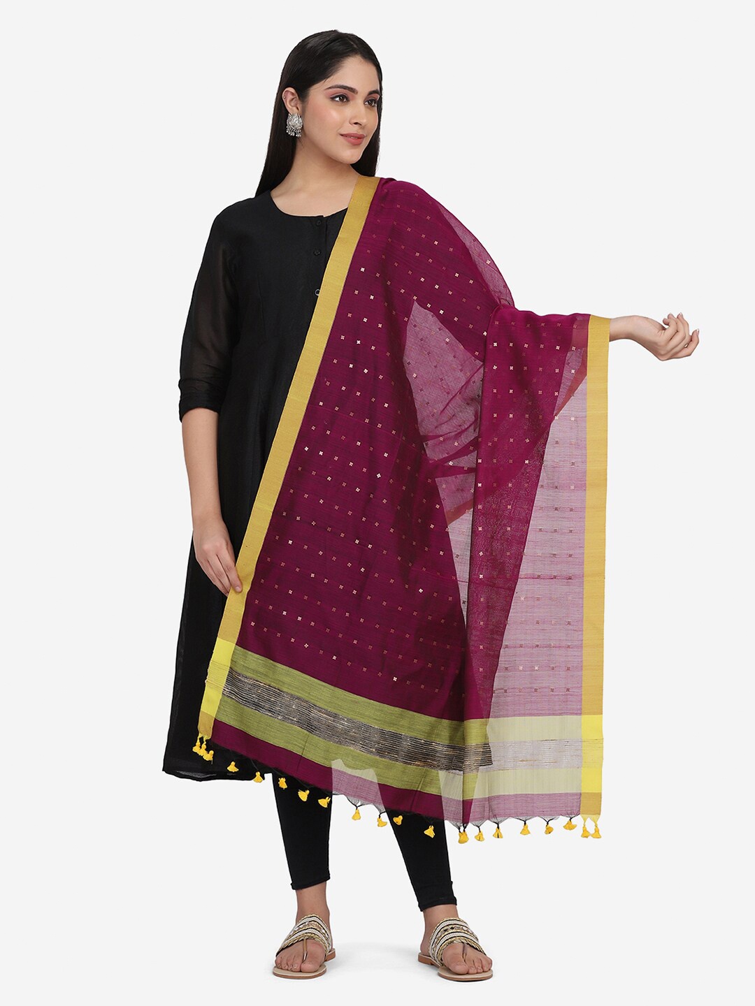 THE WEAVE TRAVELLER Purple & Yellow Ethnic Motifs Woven Design Dupatta with Sequinned
THE WEAVE TRAVELLER Purple & Yellow Ethnic Motifs Woven Design Dupatta with Sequinned