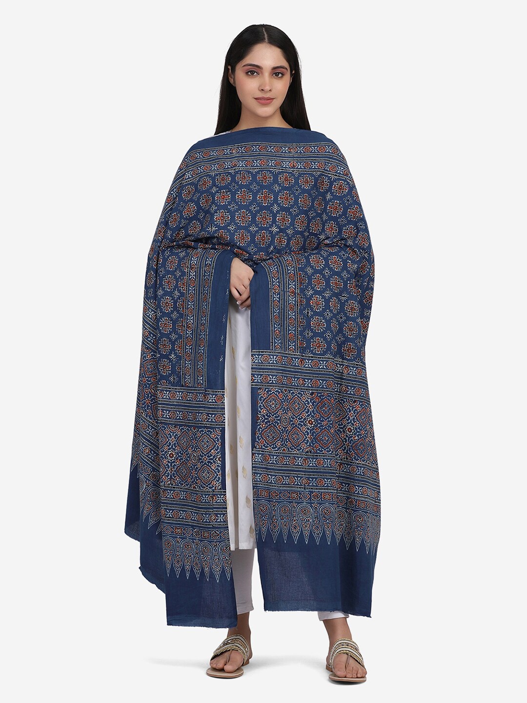 THE WEAVE TRAVELLER Blue & Rust Ethnic Motifs Printed Pure Cotton Block Print Dupatta
THE WEAVE TRAVELLER Blue & Rust Ethnic Motifs Printed Pure Cotton Block Print Dupatta