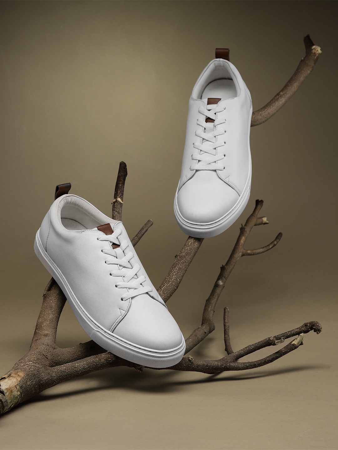 The Roadster Lifestyle Co Men White Solid Sneakers
