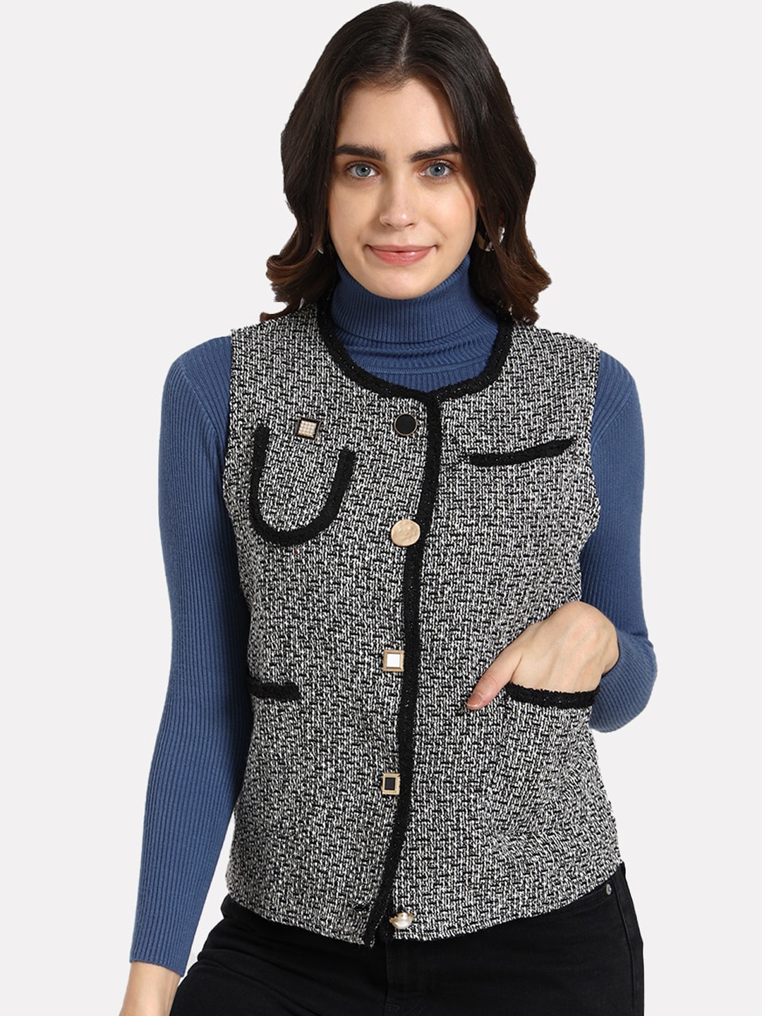 iki chic Women Black White Button Sleeveless Tweed Jacket