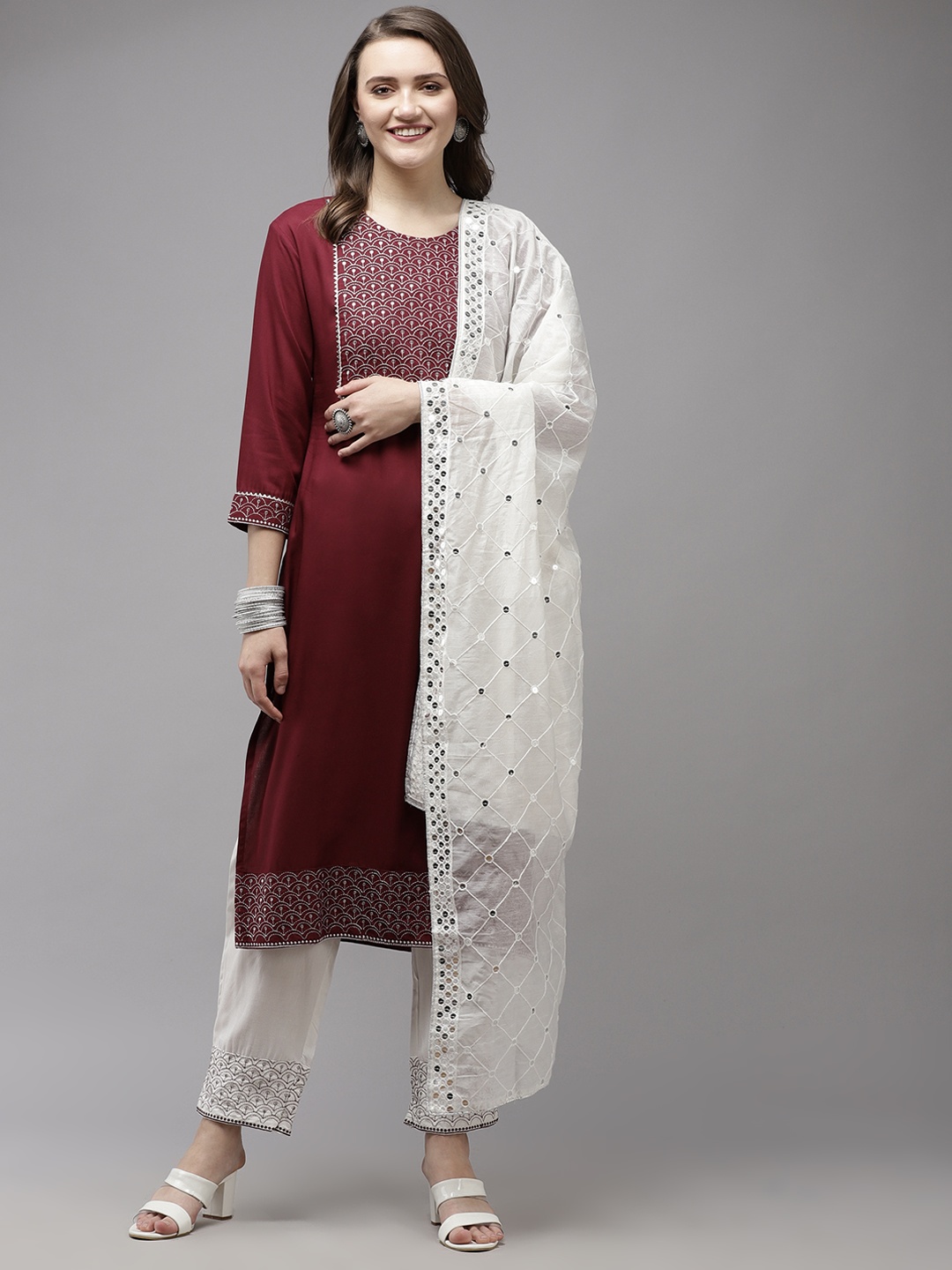 Yufta Women Burgundy Yoke Design Regular Sequinned Kurta with Palazzos & With Dupatta
Yufta Women Burgundy Yoke Design Regular Sequinned Kurta with Palazzos & With Dupatta
