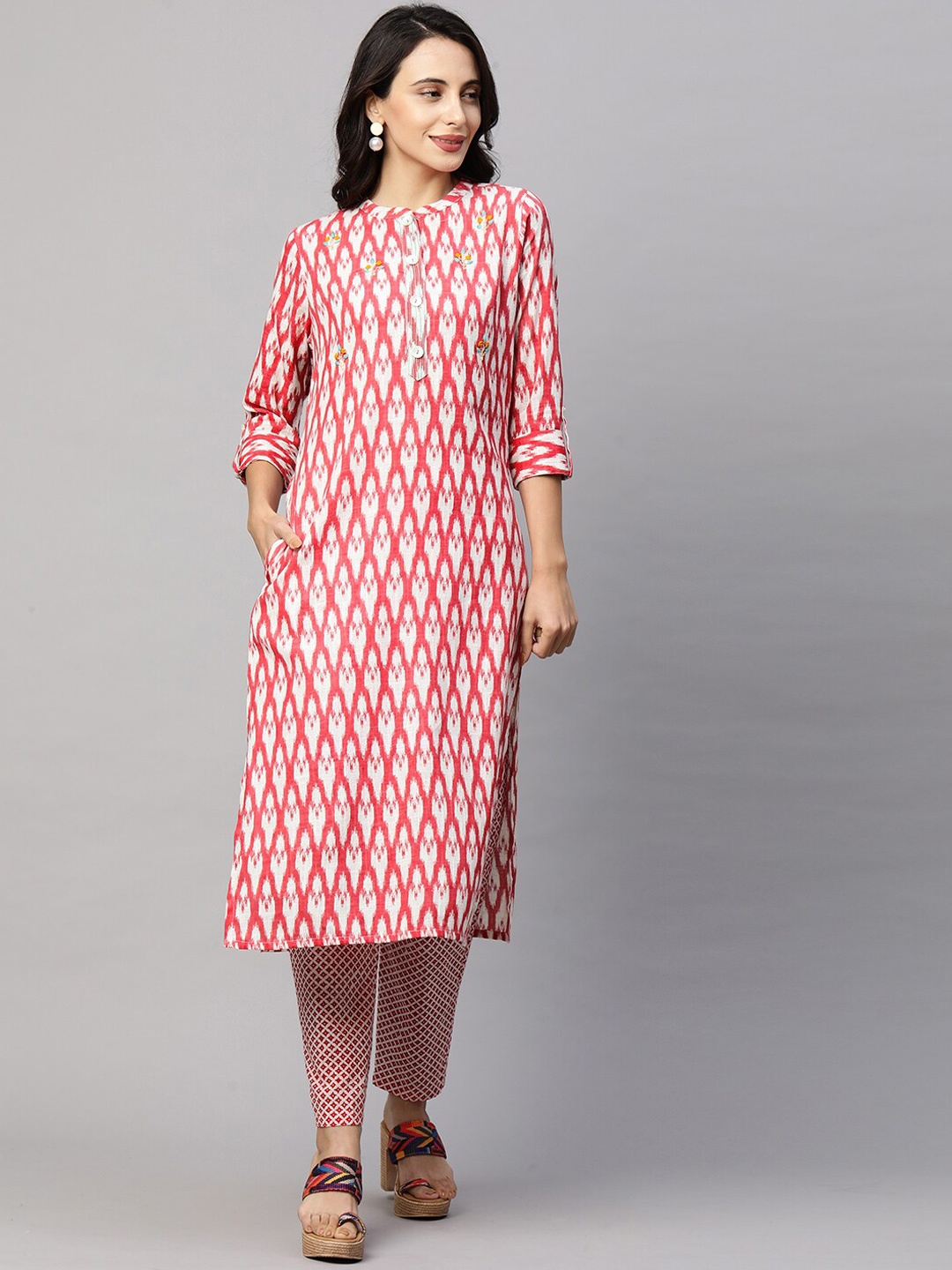 FASHOR Women Pink & White Ethnic Motifs Printed Thread Work Pure Cotton Kurta & Trousers
FASHOR Women Pink & White Ethnic Motifs Printed Thread Work Pure Cotton Kurta & Trousers