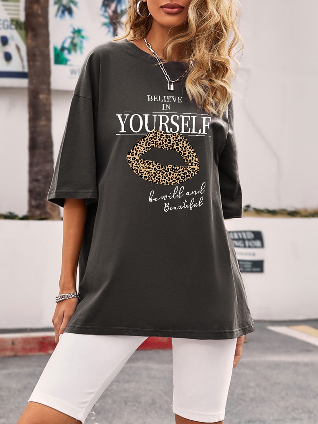 URBANIC Women Charcoal Grey Relaxed Fit Printed Drop-Shoulder Sleeves Longline T-shirt
URBANIC Women Charcoal Grey Relaxed Fit Printed Drop-Shoulder Sleeves Longline T-shirt