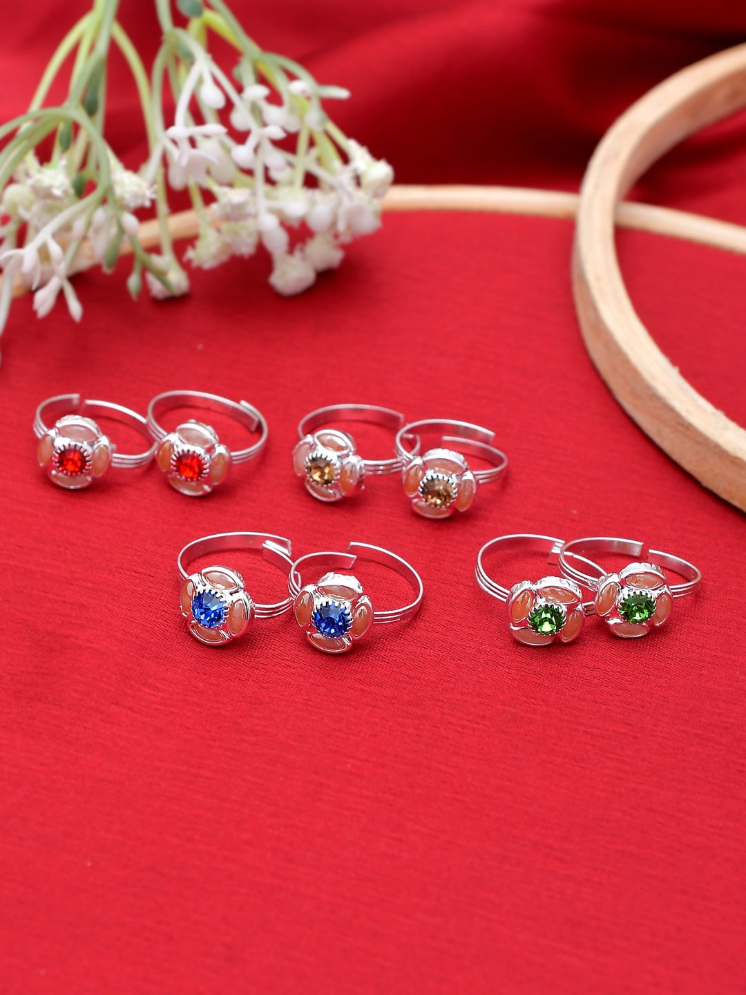 Silvermerc Designs Set Of 4 Silver-Plated Stone Studded Handcrafted Adjustable Toe Rings
Silvermerc Designs Set Of 4 Silver-Plated Stone Studded Handcrafted Adjustable Toe Rings
