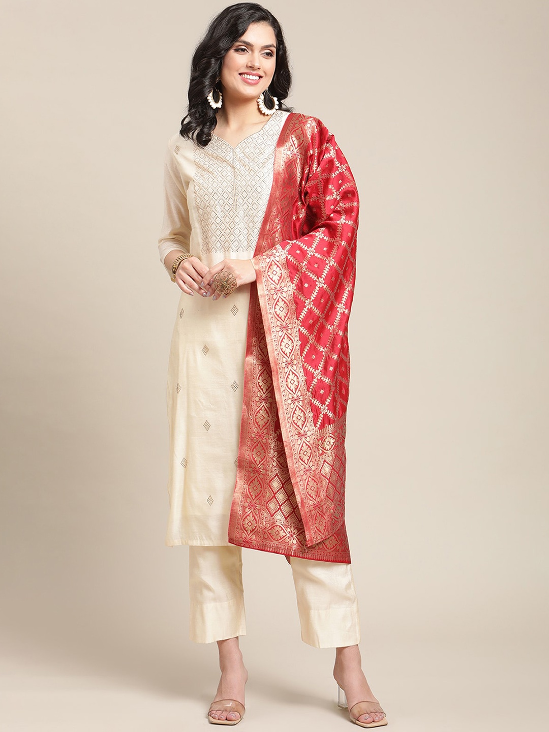 Varanga Women Cream-Coloured Embroidered Chanderi Silk Kurta with Trousers With Dupatta
Varanga Women Cream-Coloured Embroidered Chanderi Silk Kurta with Trousers With Dupatta
