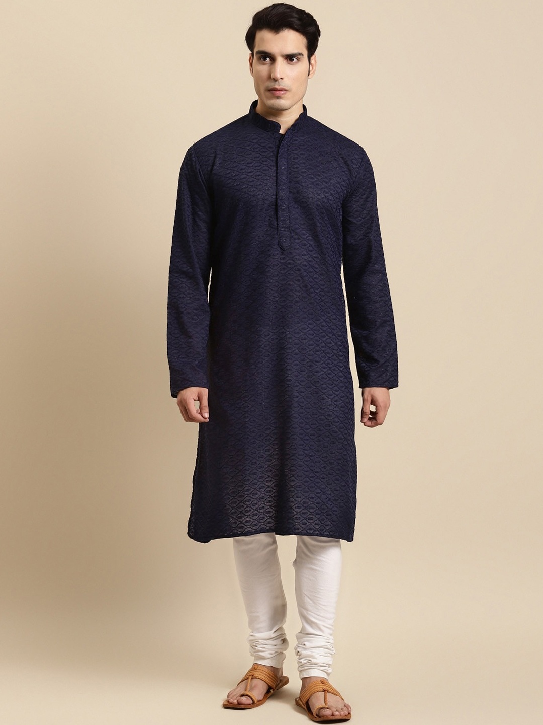 RAJUBHAI HARGOVINDAS Men Navy Blue & Off White Chikankari Pure Cotton Kurta With Churidar
RAJUBHAI HARGOVINDAS Men Navy Blue & Off White Chikankari Pure Cotton Kurta With Churidar