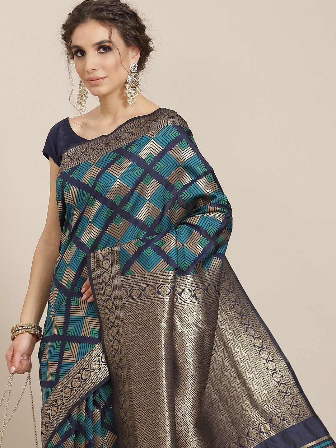 SHARAA ETHNICA Blue Woven Design Zari Silk Blend Kanjeevaram Saree