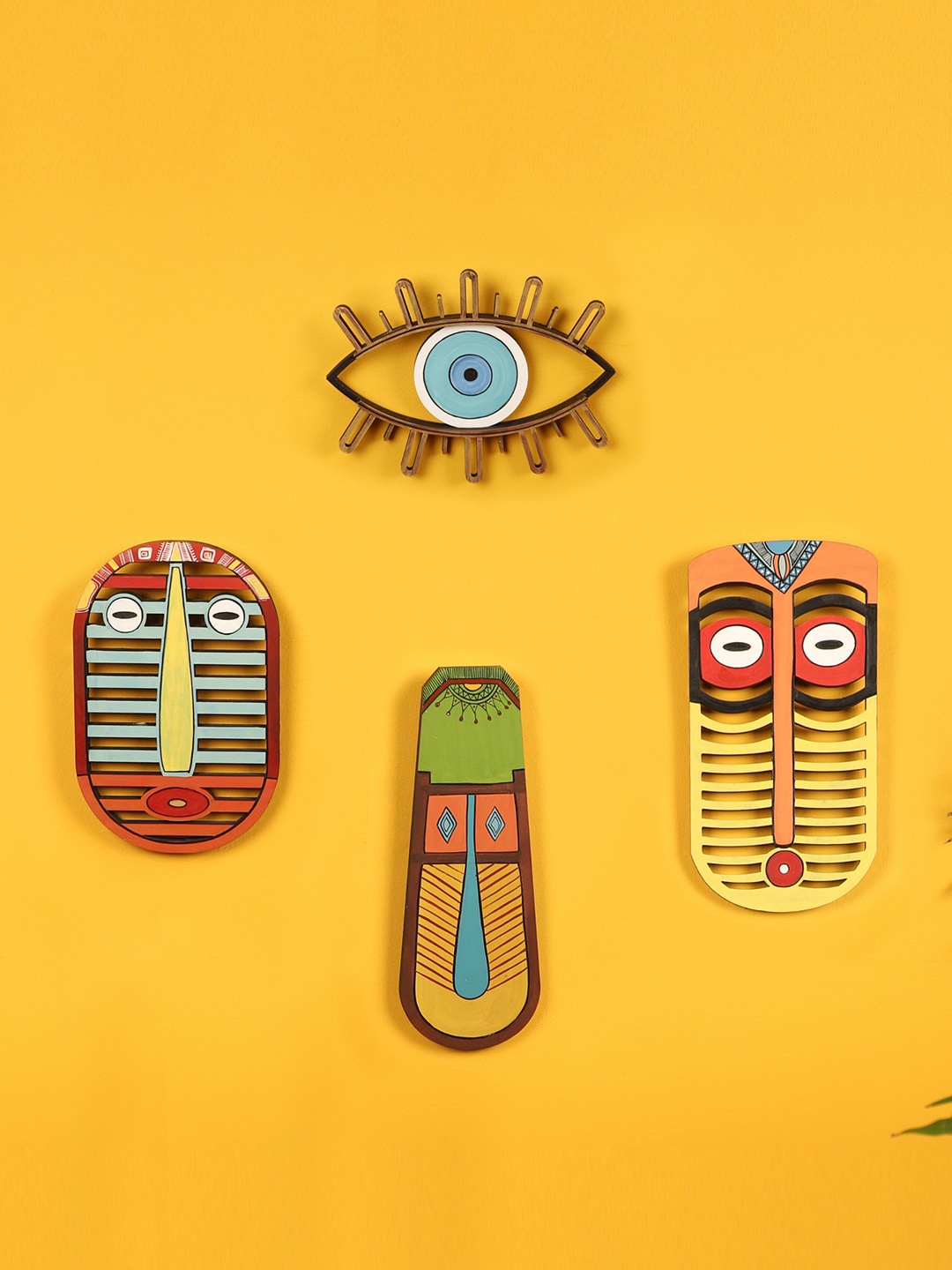 <p>AAKRITI ART CREATIONS Set Of 4 Tribal Dance Wall Decor</p>, Brown