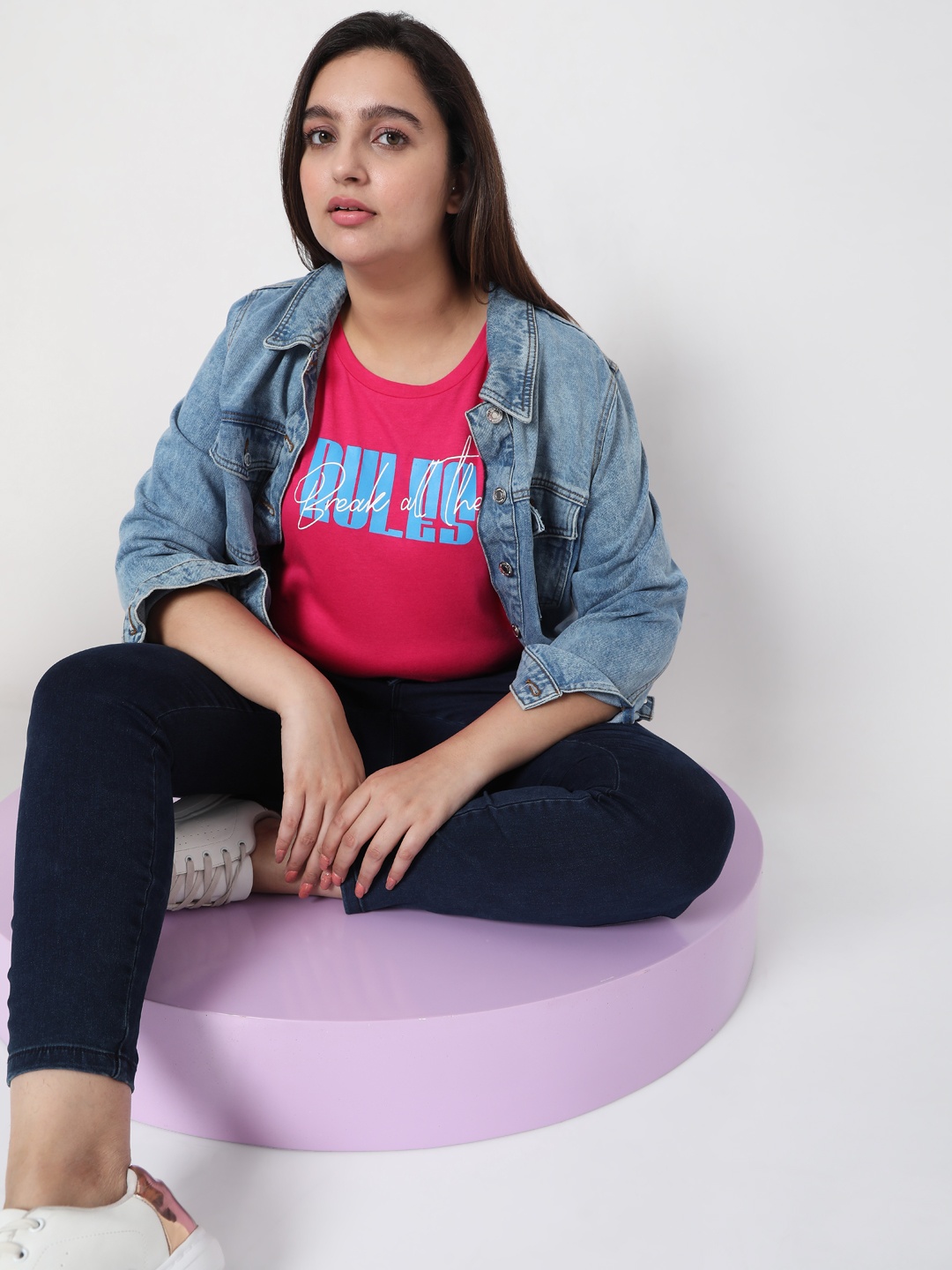VERO MODA CURVE Women Pink & Blue Typography Printed Cotton Oversized Fit T-shirt