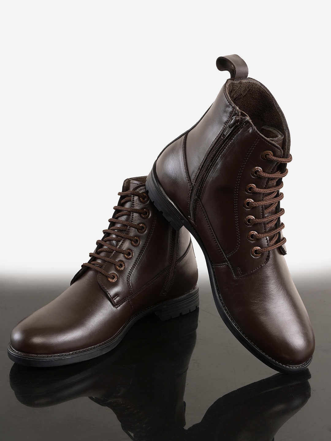 BuckleUp Men Brown Leather Flat Boots