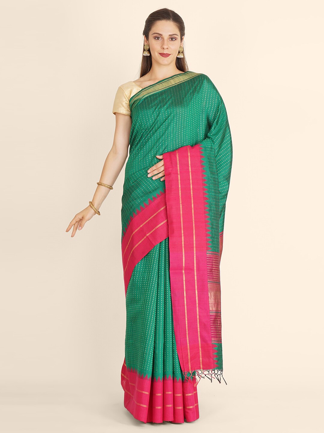 Bangalore Silk Emporium Green & Magenta Woven Design Zari Art Silk Kanjeevaram Saree
Bangalore Silk Emporium Green & Magenta Woven Design Zari Art Silk Kanjeevaram Saree