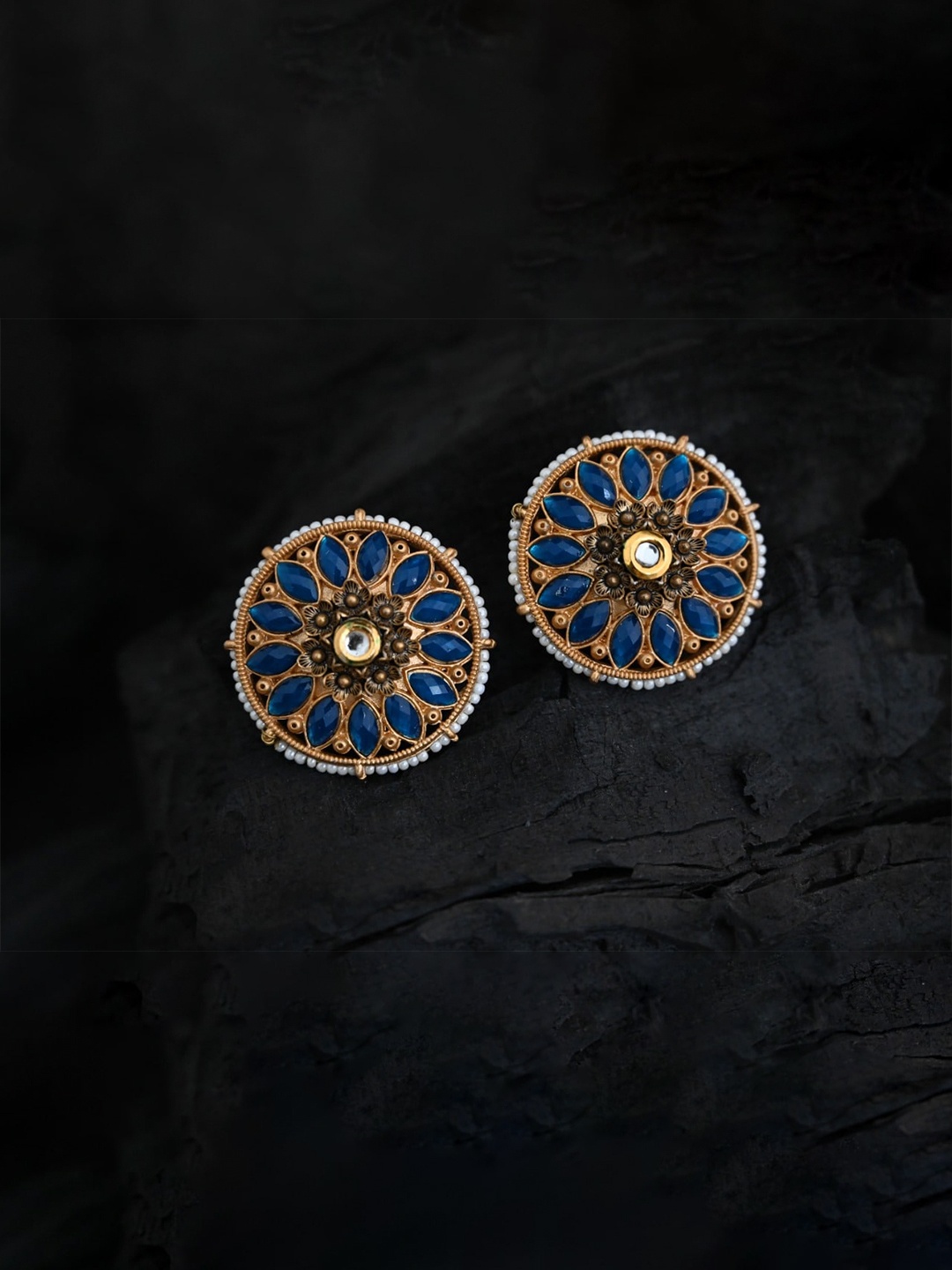 justpeachy Blue & Gold-Plated Circular Studs Earrings