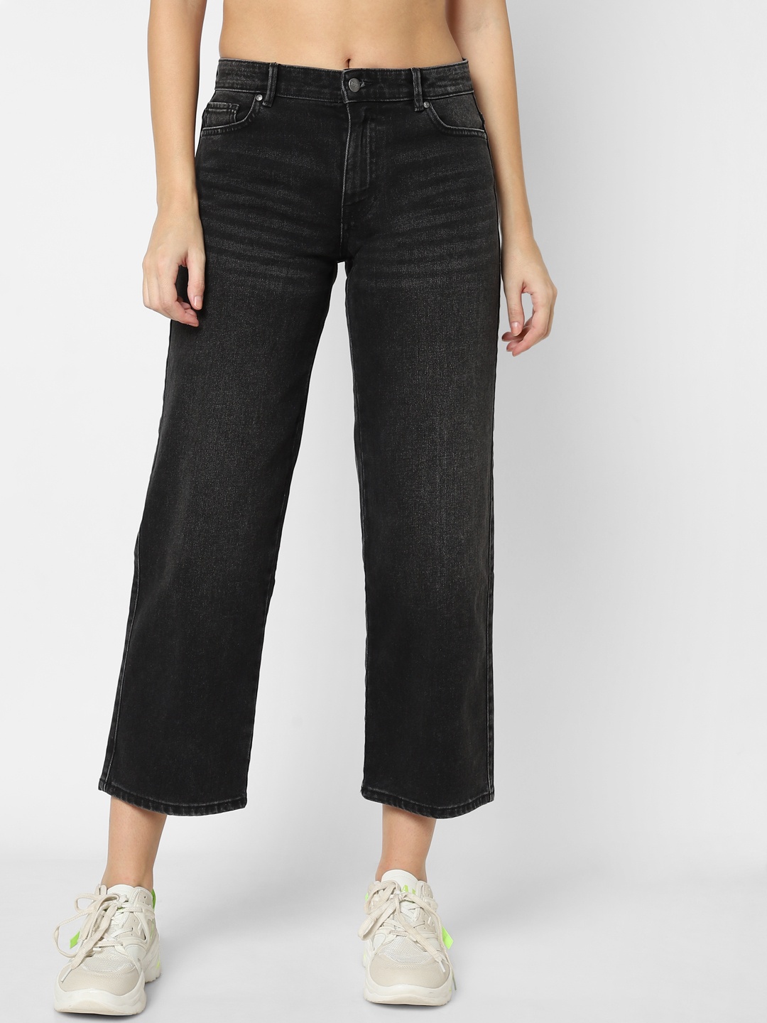 ONLY Women Black Relaxed Fit Light Fade Jeans