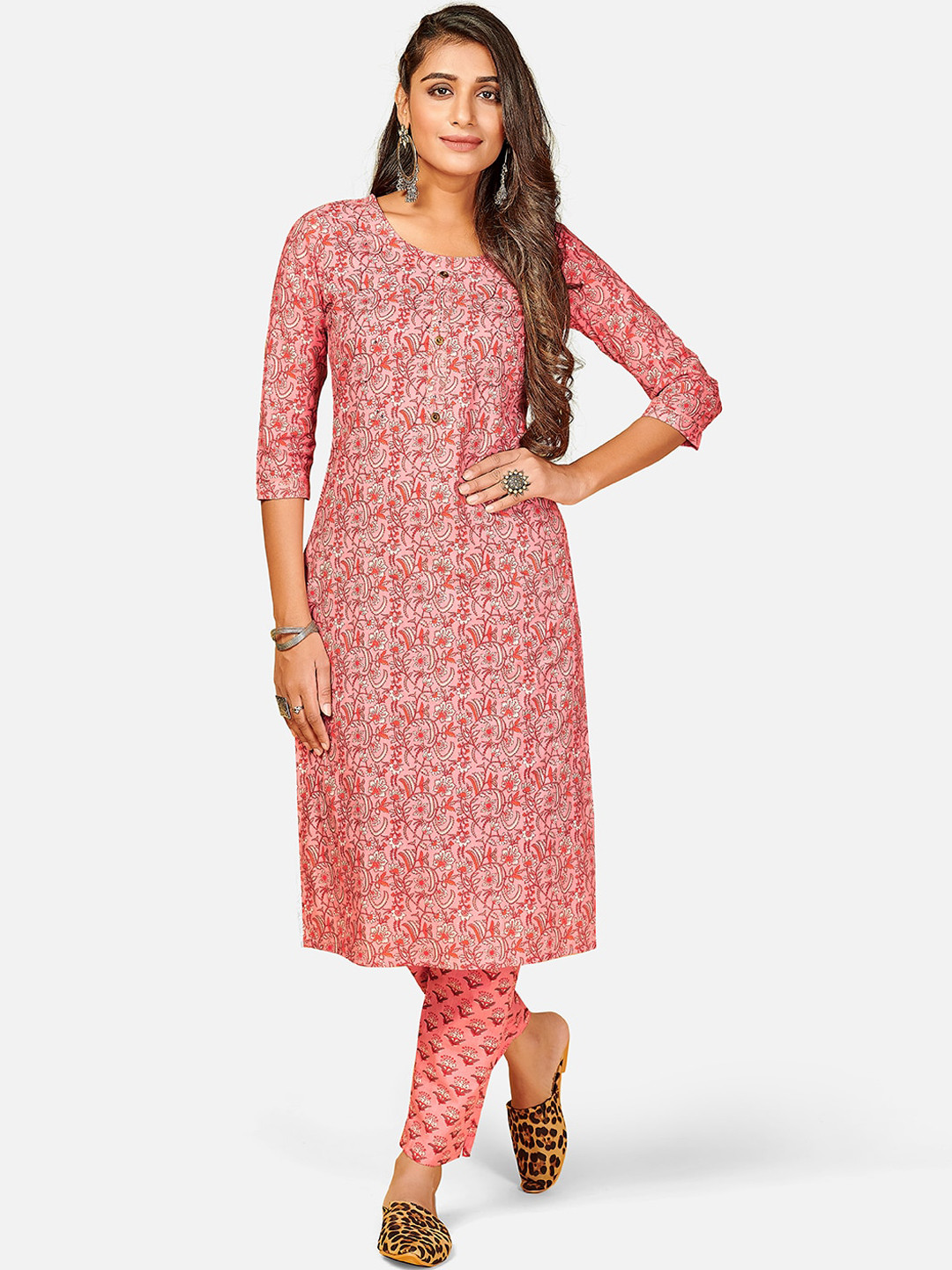 Vbuyz Women Pink Ethnic Motifs Printed Pure Cotton Kurti with Trousers 
Vbuyz Women Pink Ethnic Motifs Printed Pure Cotton Kurti with Trousers