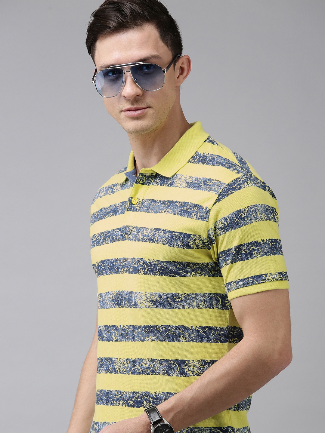 BEAT LONDON by PEPE JEANS Men Yellow Blue Striped Printed Polo Collar Slim Fit Pure Cotton T-shirt
BEAT LONDON by PEPE JEANS Men Yellow Blue Striped Printed Polo Collar Slim Fit Pure Cotton T-shirt