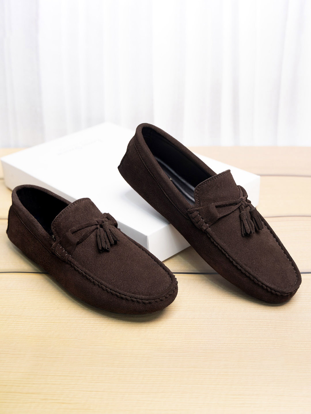 Louis Stitch Men Brunette Brown Italian Suede Leather Handmade Driving Tassel Loafers
Louis Stitch Men Brunette Brown Italian Suede Leather Handmade Driving Tassel Loafers
