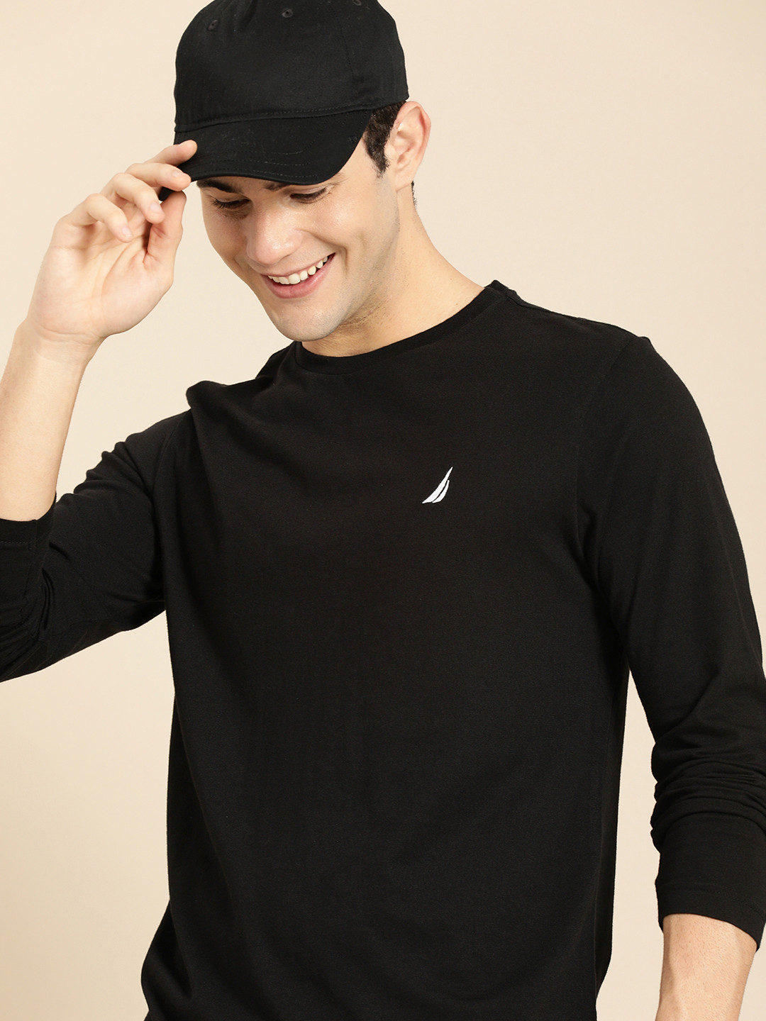 Nautica Men Black Solid Round-Neck Pure Cotton Casual T-shirt
Nautica Men Black Solid Round-Neck Pure Cotton Casual T-shirt