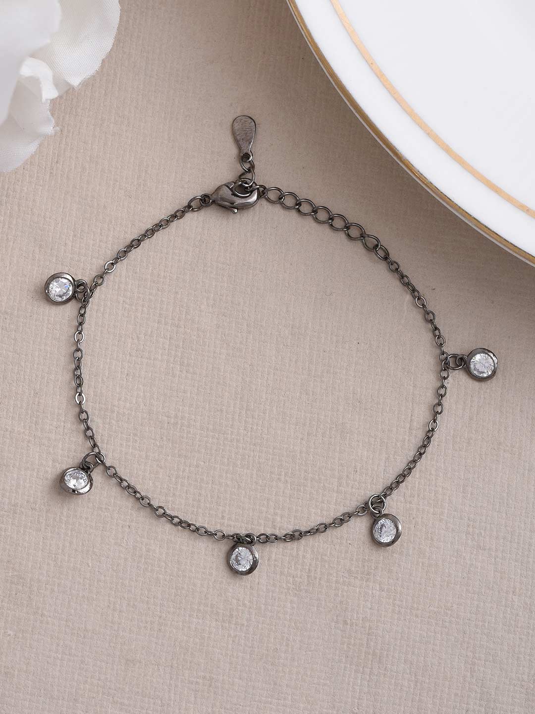 Tistabene Women Gunmetal-Toned & White International Diamonds Link Bracelet, Metallic
Tistabene Women Gunmetal-Toned & White International Diamonds Link Bracelet, Metallic