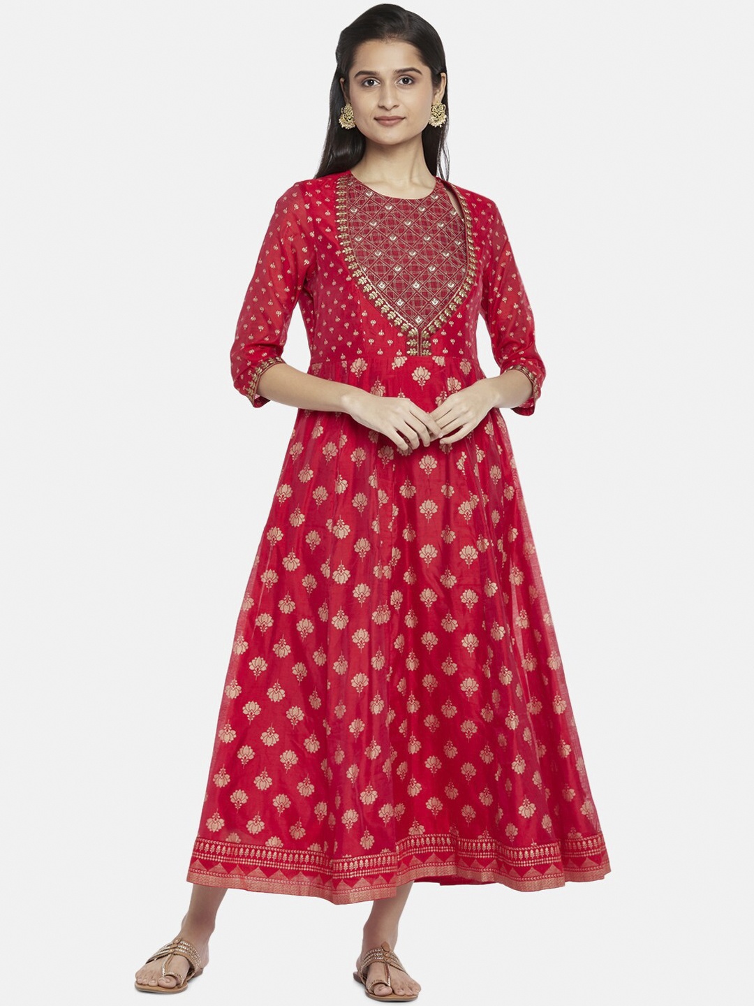 RANGMANCH BY PANTALOONS Women Red & Gold-Toned Ethnic Motifs A-Line Silk Midi Dress
RANGMANCH BY PANTALOONS Women Red & Gold-Toned Ethnic Motifs A-Line Silk Midi Dress