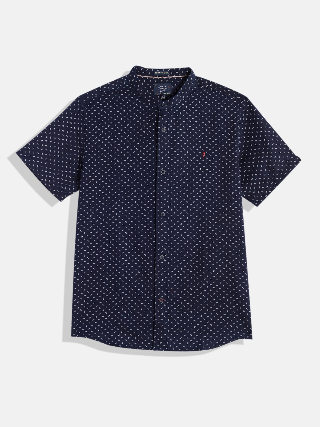 Indian Terrain Boys Conversational Opaque Printed Pure Cotton Casual Shirt, Navy blue
Indian Terrain Boys Conversational Opaque Printed Pure Cotton Casual Shirt, Navy blue