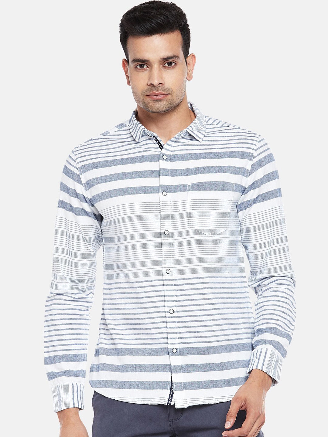 Urban Ranger by pantaloons Men Blue Slim Fit Horizontal Stripes Opaque Cotton Casual Shirt
Urban Ranger by pantaloons Men Blue Slim Fit Horizontal Stripes Opaque Cotton Casual Shirt